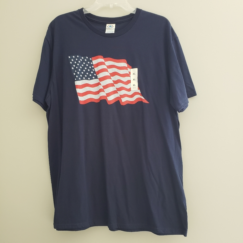 ***SOLD***Navy Flag T Shirt Size XL NWT